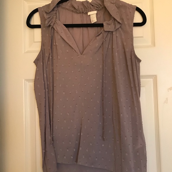 H&M Tops - Ruffle Neck Tank